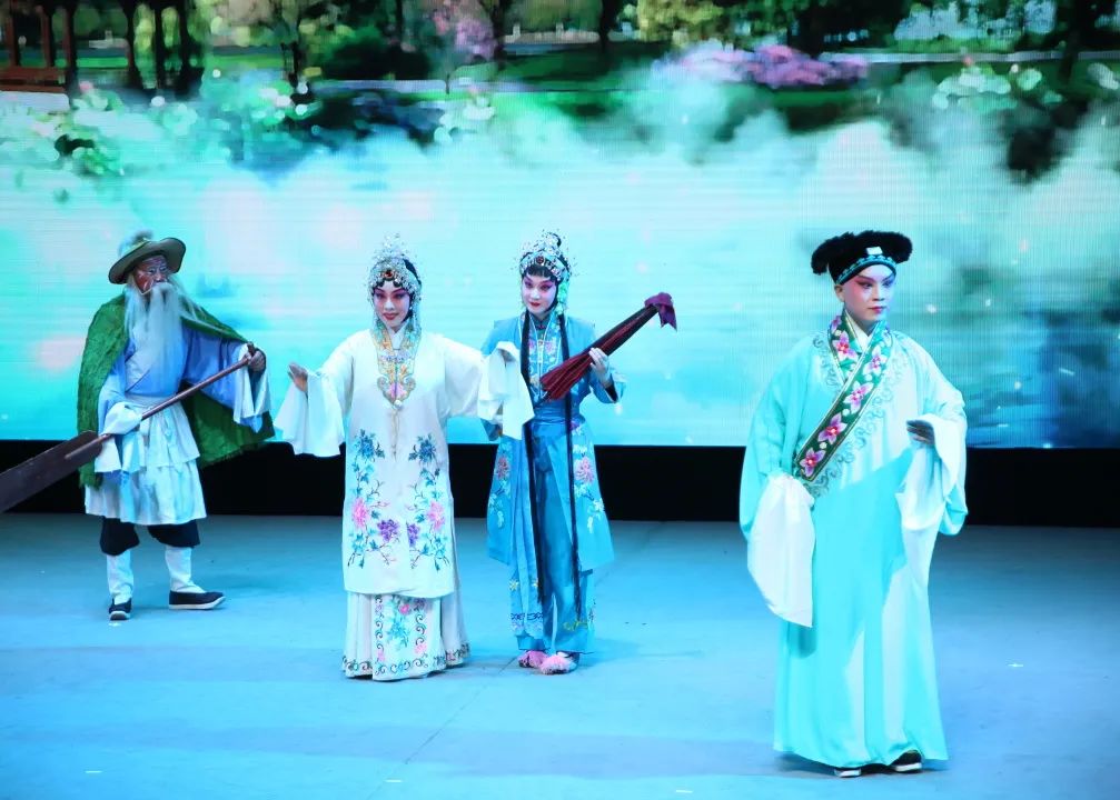 白蛇傳游湖8.jpg