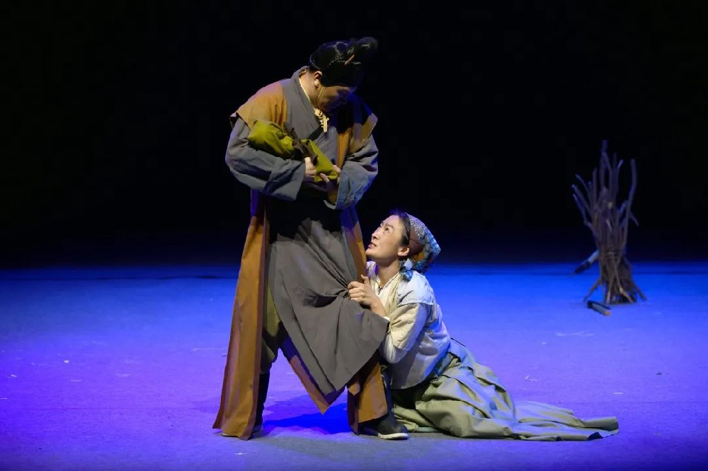 青島演藝集團話劇院5名優(yōu)秀青年演員獲第九屆山東省戲劇紅梅大賽一等獎
