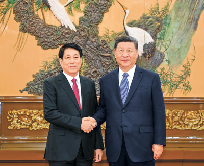 【人民日?qǐng)?bào)】習(xí)近平會(huì)見(jiàn)越共中央政治局委員、中央書記處常務(wù)書記梁強(qiáng)