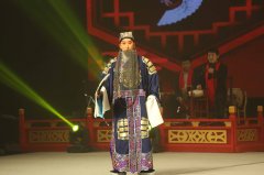【大眾日報(bào)】行云流水！傳統(tǒng)京劇名段慶元宵